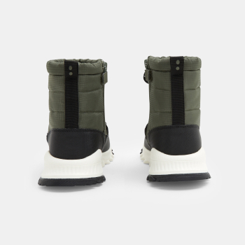 حذاء ثلج أخضر للأولاد